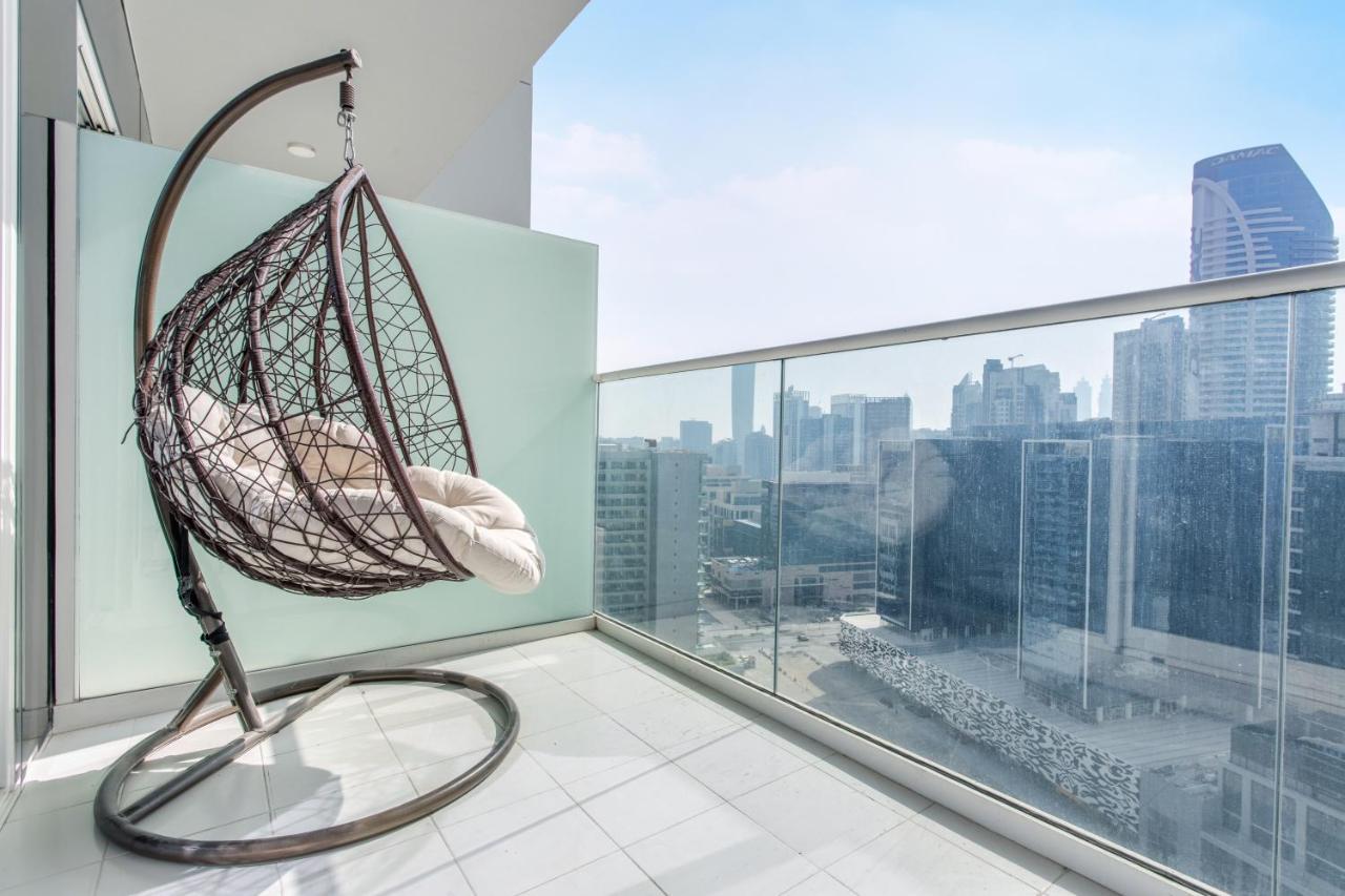 Reva Residences - One Bedroom Apartment By The S Holiday Homes Dubai Esterno foto